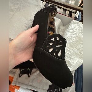 Retro Black suede leather Heels in a vintage look from Miss L Fire size 39/8.5